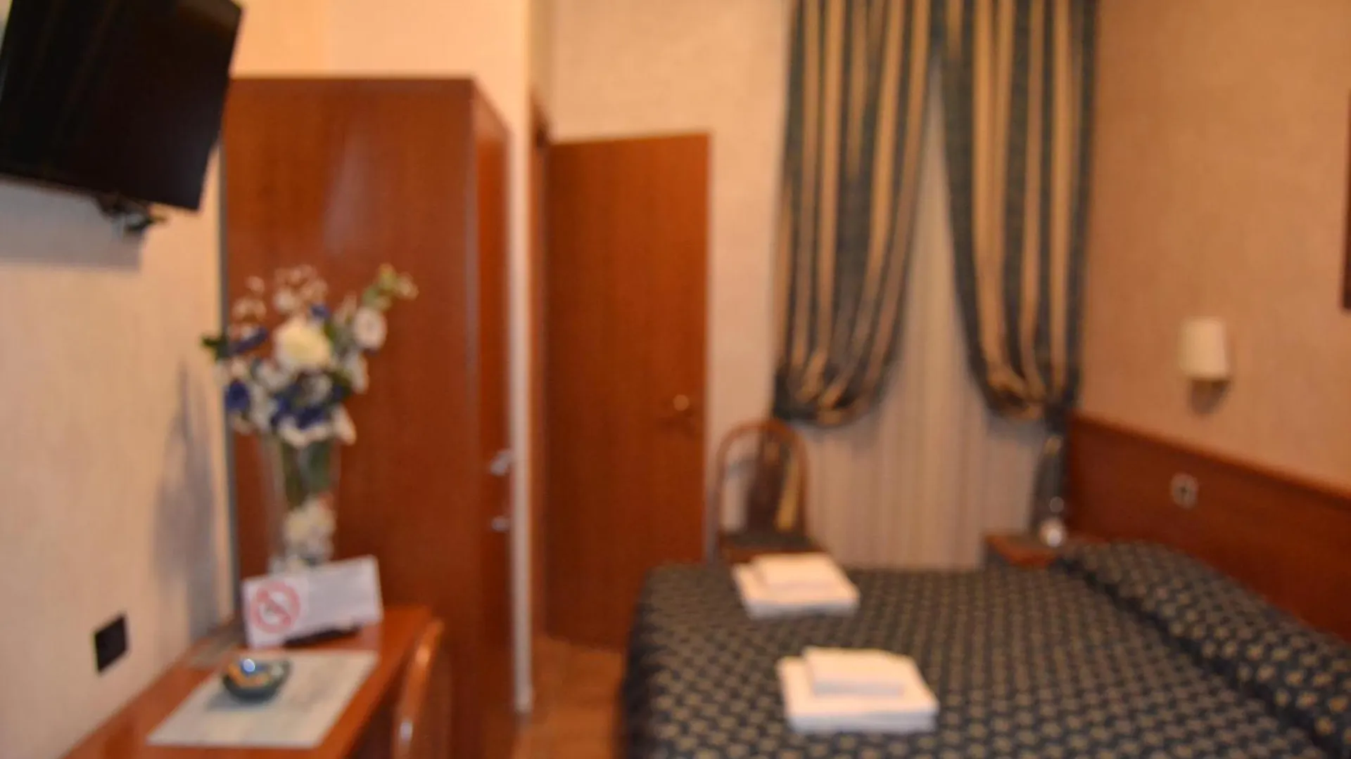 Bye Rome Guesthouse 2*,  Italy