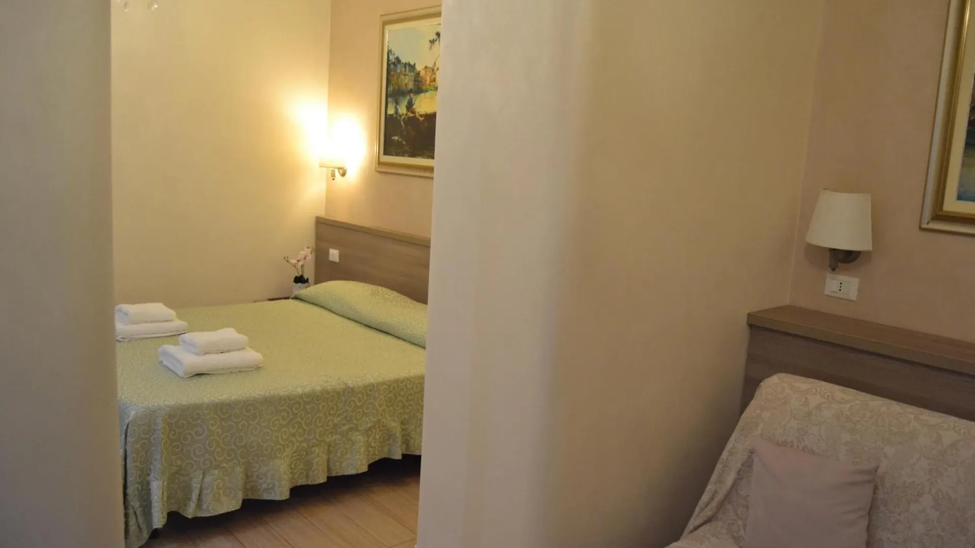 Bye Rome Guesthouse 2*,