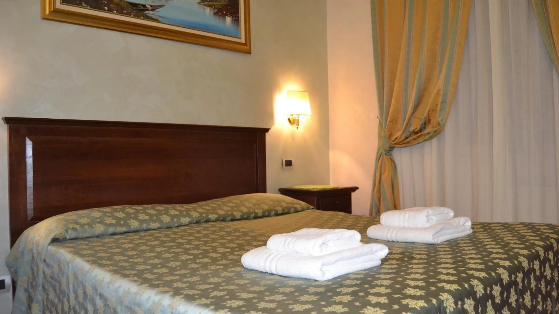 Bye Rome Guesthouse 2*,  Italy